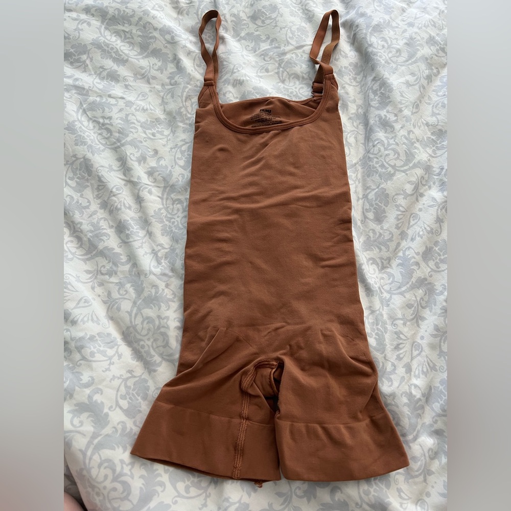 SKIMS Tan Bodysuit